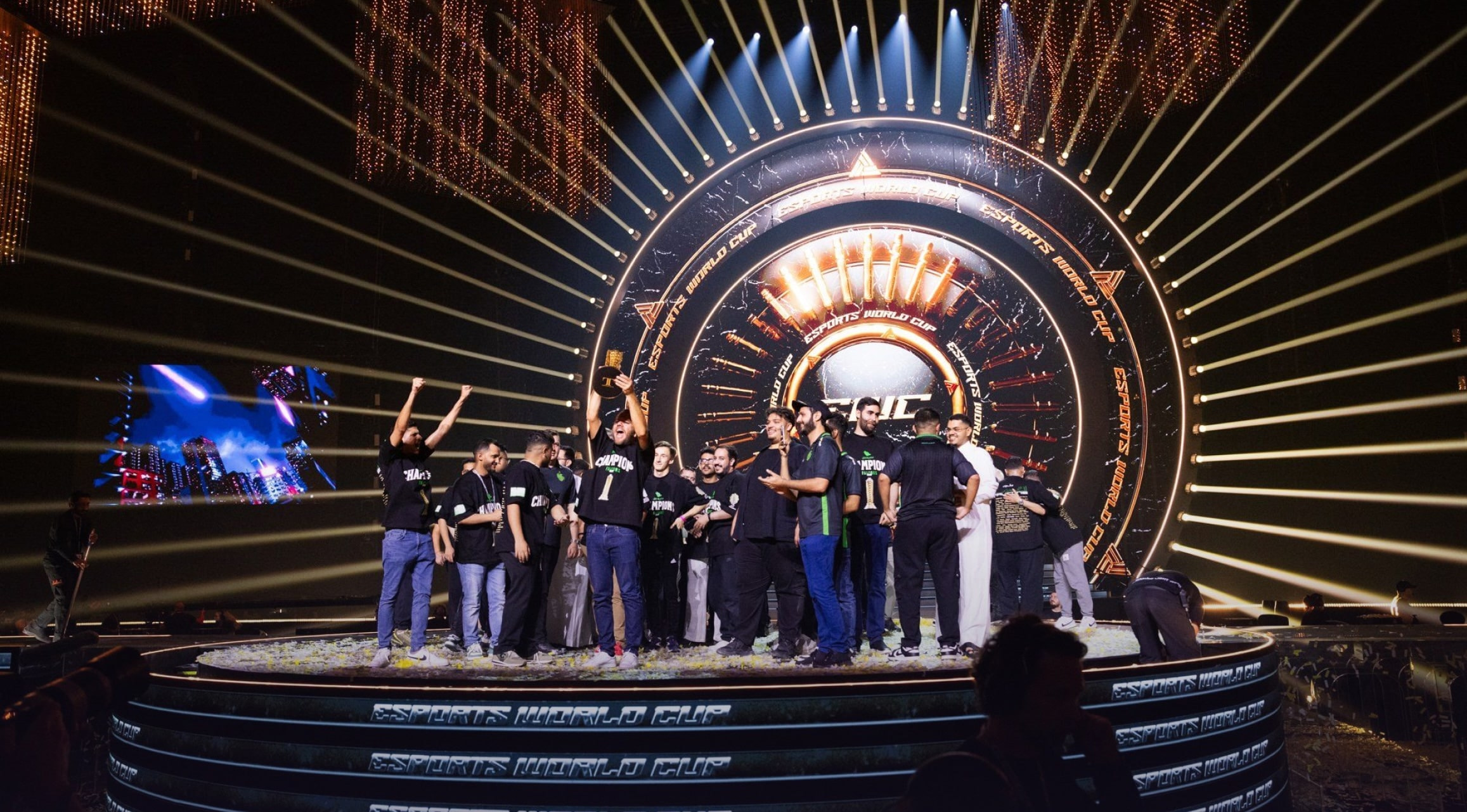 Savvy Games-Esports-Esports World Cup-Carousel 02-min